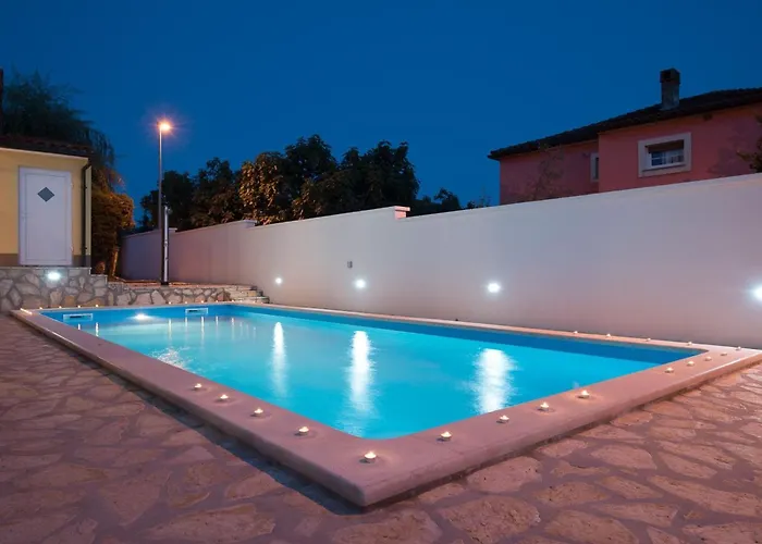 Дом отдыха Ferienvilla Mit Pool In By Interhome