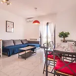 Tatil Evi Ferienvilla Mit Pool In By Interhome Pula