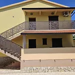 Tatil Evi Ferienvilla Mit Pool In By Interhome