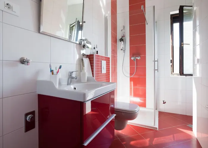 Semesterbostad Ferienvilla Mit Pool In By Interhome *