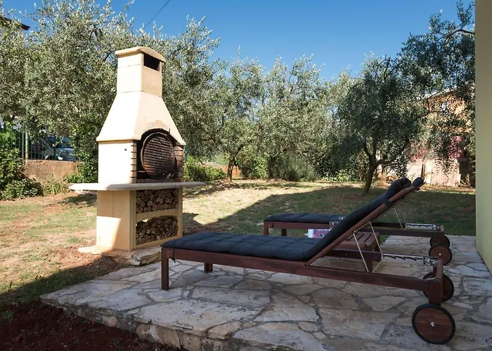 度假居 Ferienvilla Mit Pool In By Interhome *