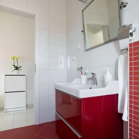 بيت للعطل Ferienvilla Mit Pool In By Interhome بولا